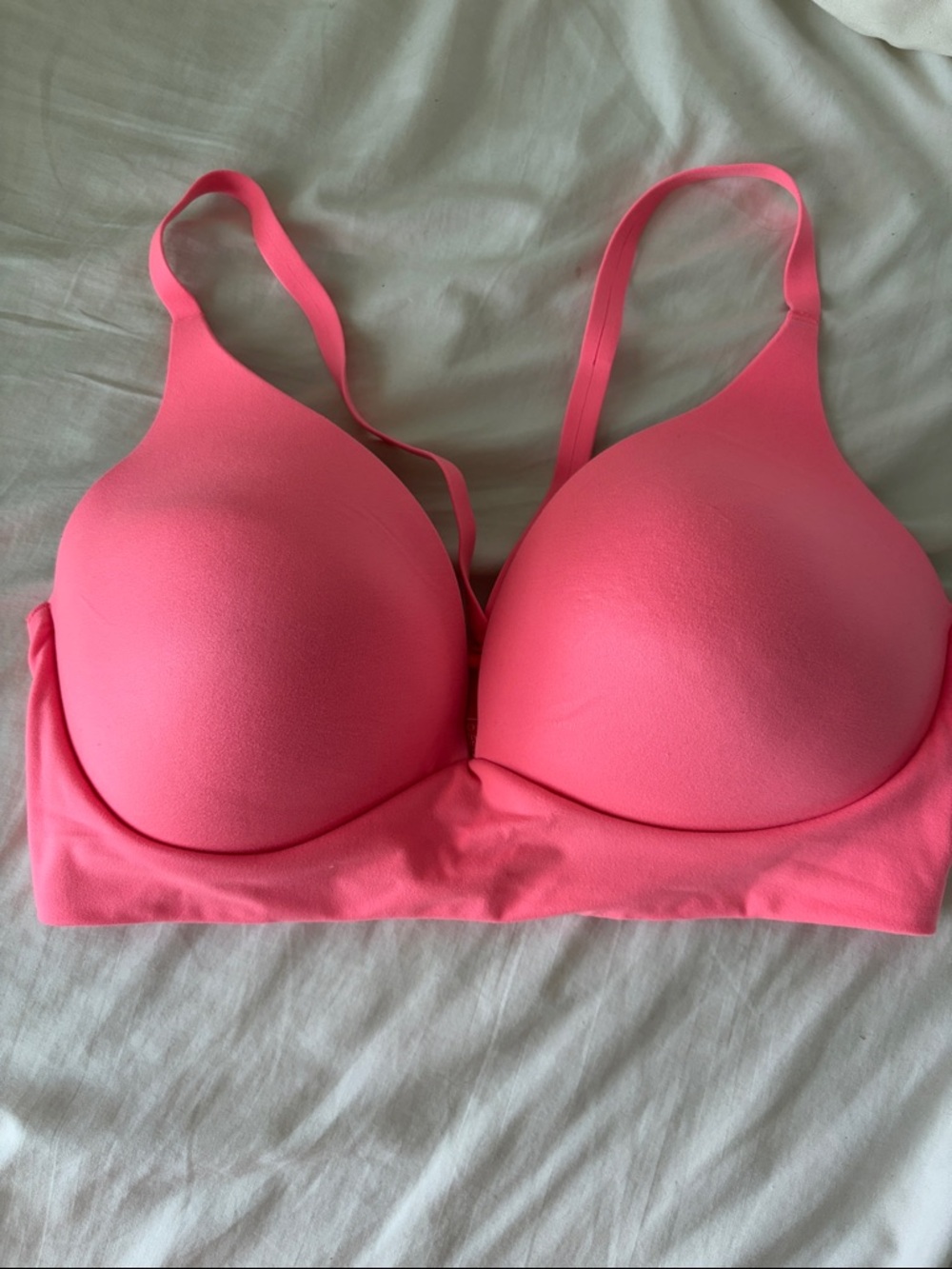 Victoria’s Secret Lightly Lined Wireless Plunge Bra 34DD - Picture 12 of 12